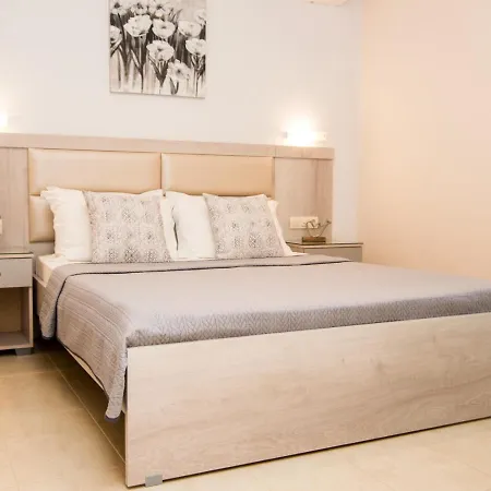 شقة فندقية Achillion Paralía