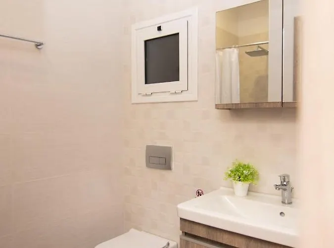 شقة فندقية Achillion 3*