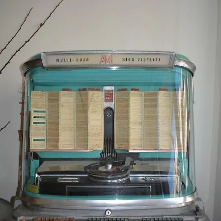 Achillion Apartmanhotel 3*