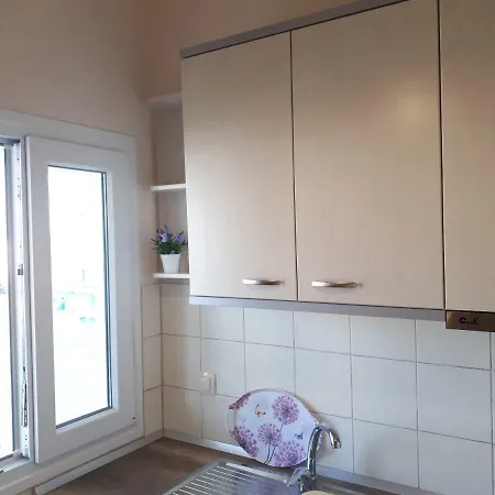 Apartmanhotel Achillion 3*