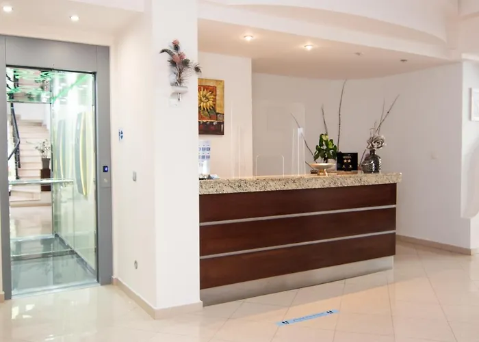 Achillion Aparthotel Paralía