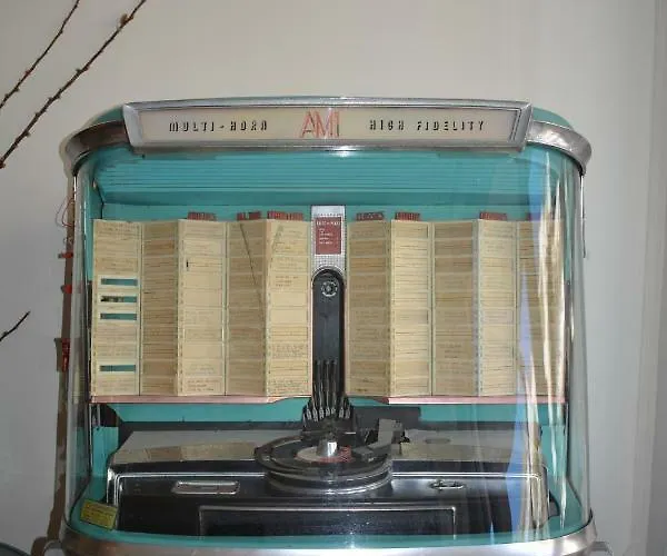 Achillion Aparthotel 3*